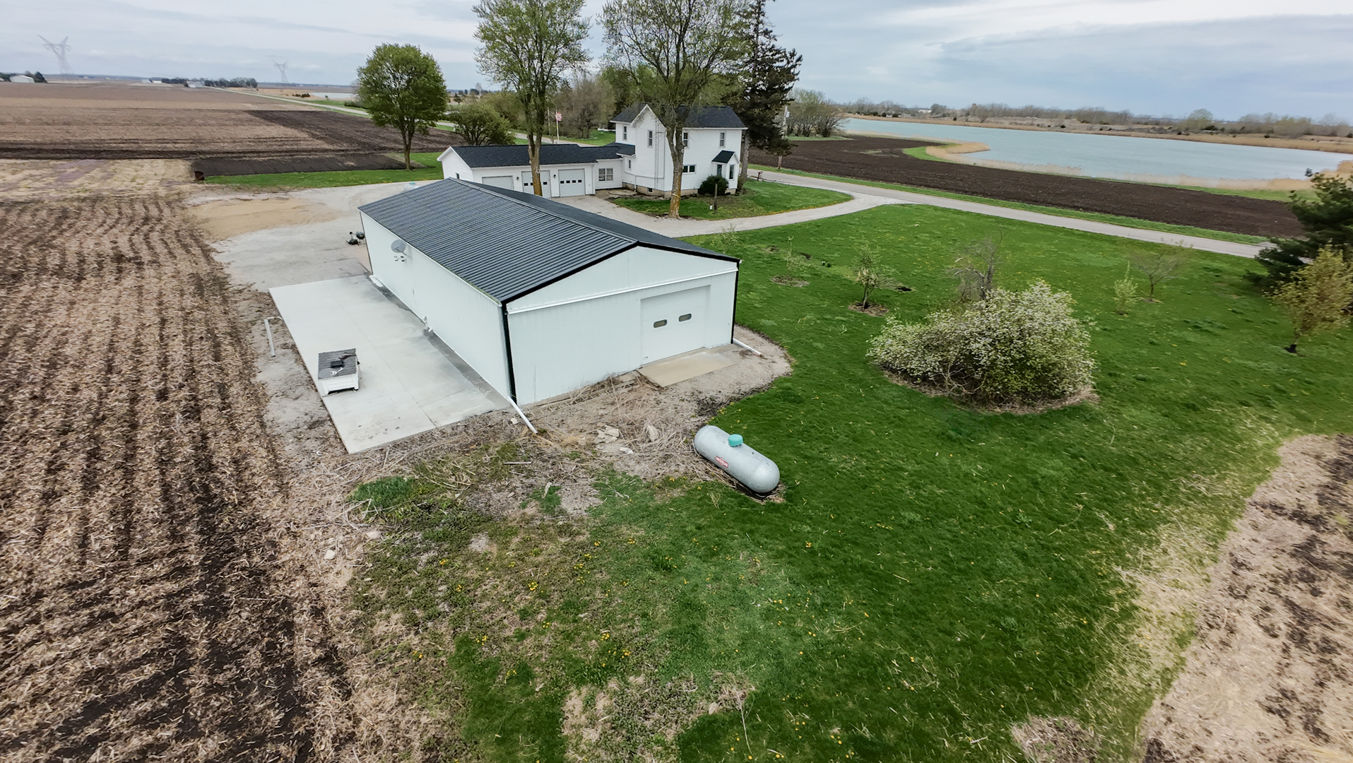 11323 N 1500 East Road, Pontiac, IL 61764