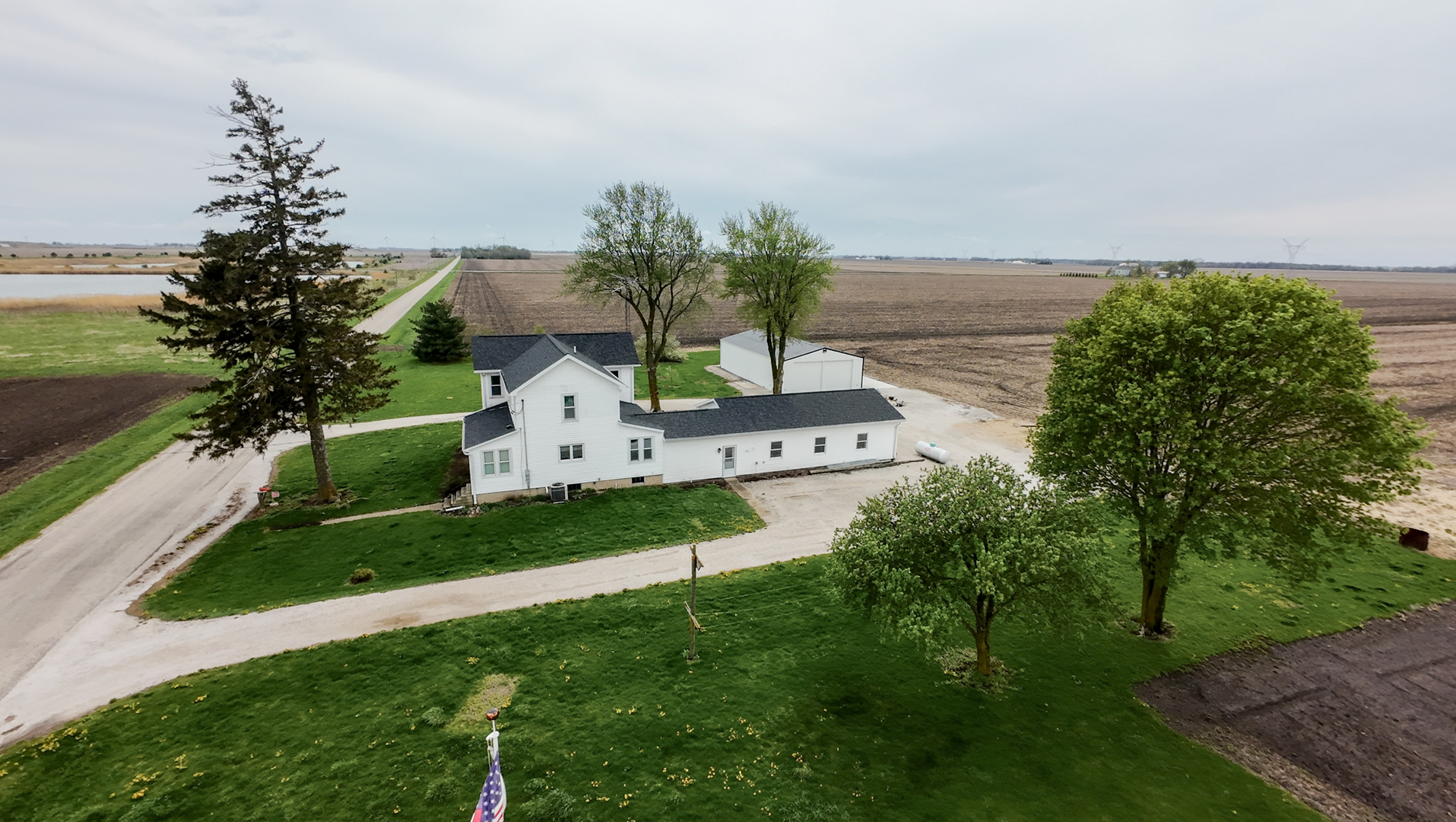 11323 N 1500 East Road, Pontiac, IL 61764