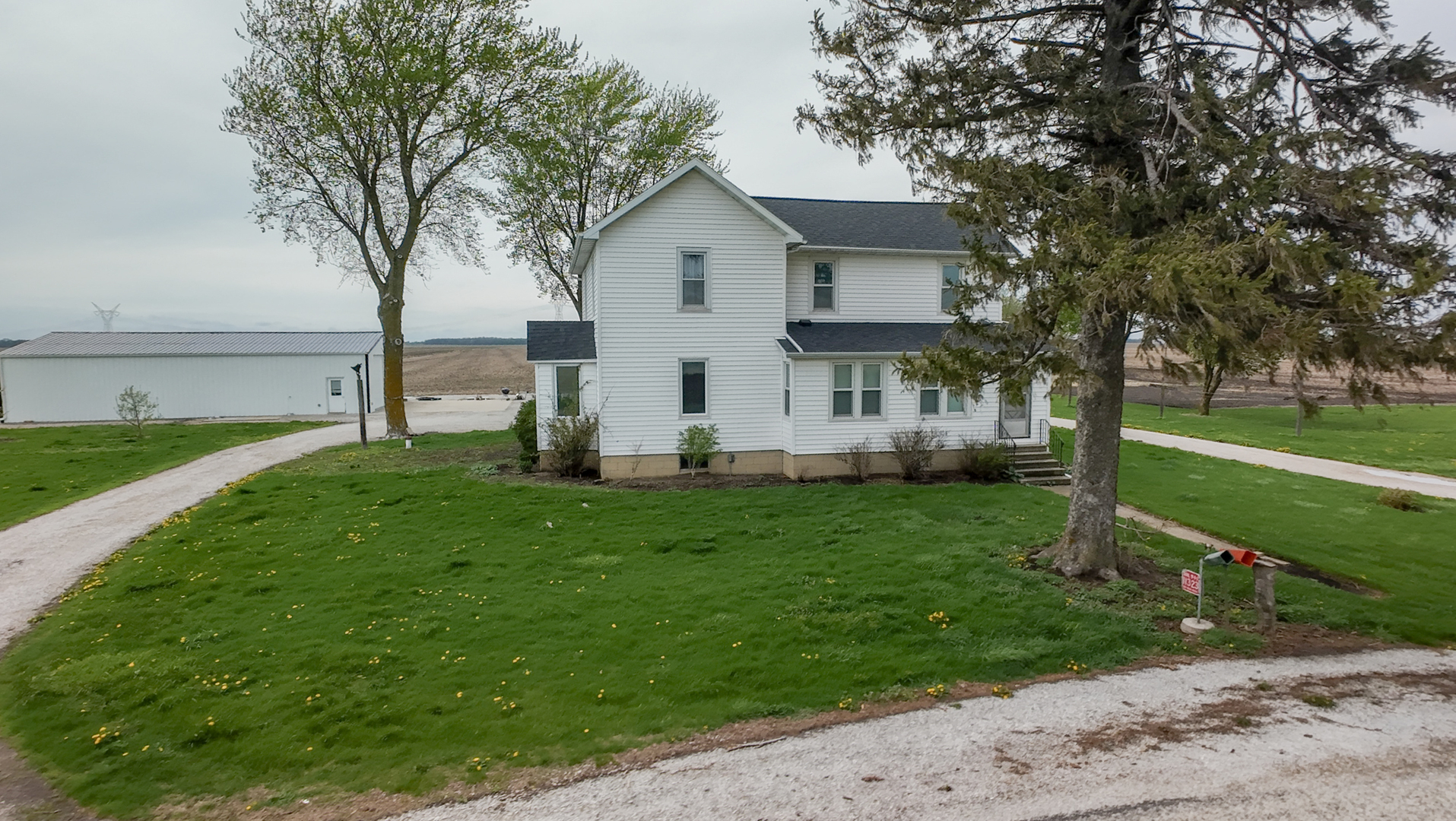 11323 N 1500 East Road, Pontiac, IL 61764