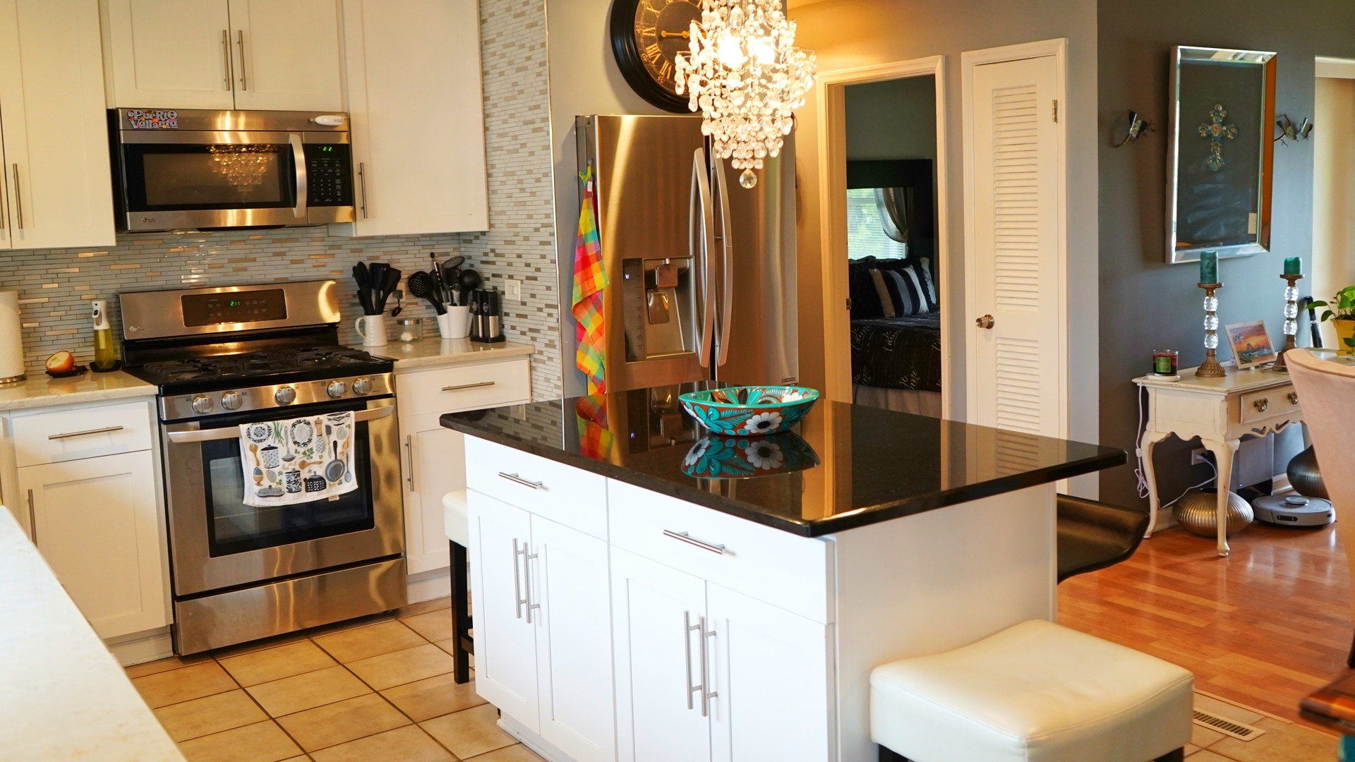 806 S Oak Street, West Chicago, IL 60185