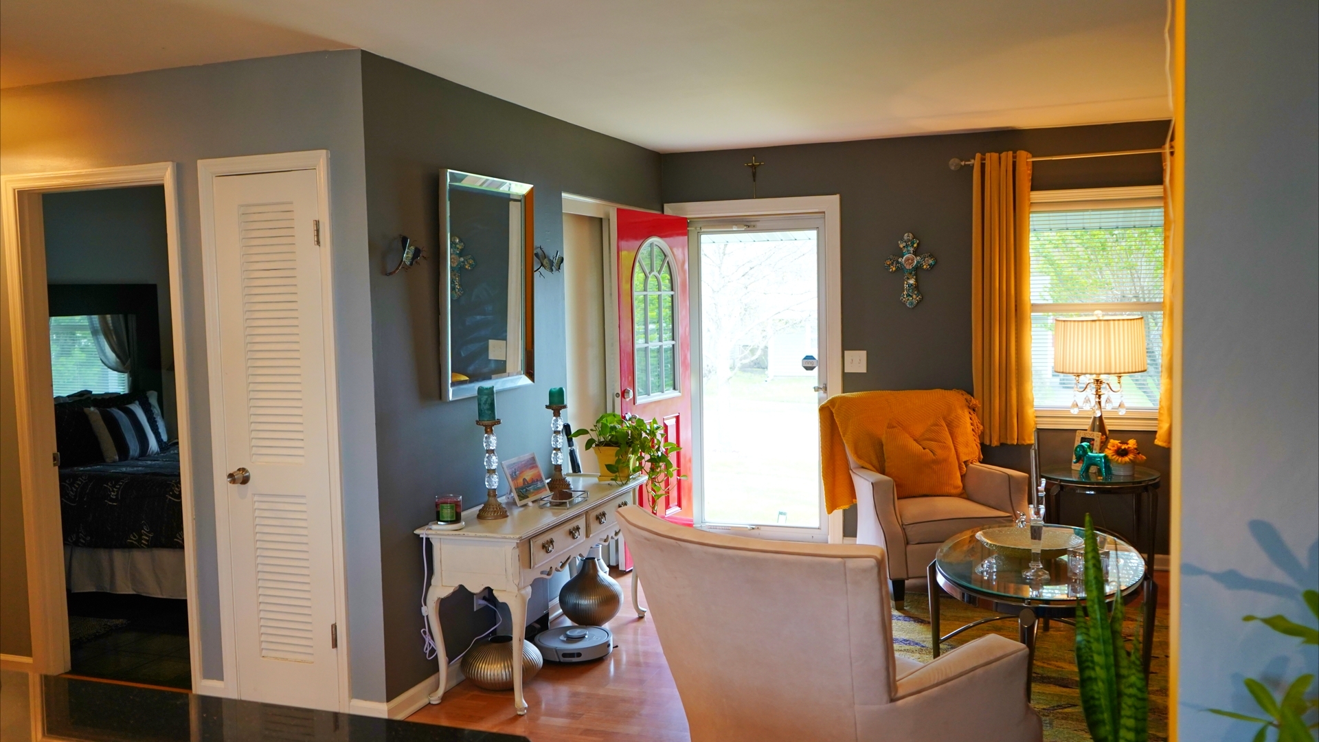 806 S Oak Street, West Chicago, IL 60185