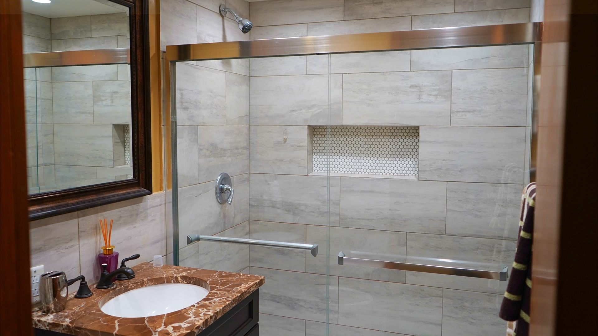 806 S Oak Street, West Chicago, IL 60185