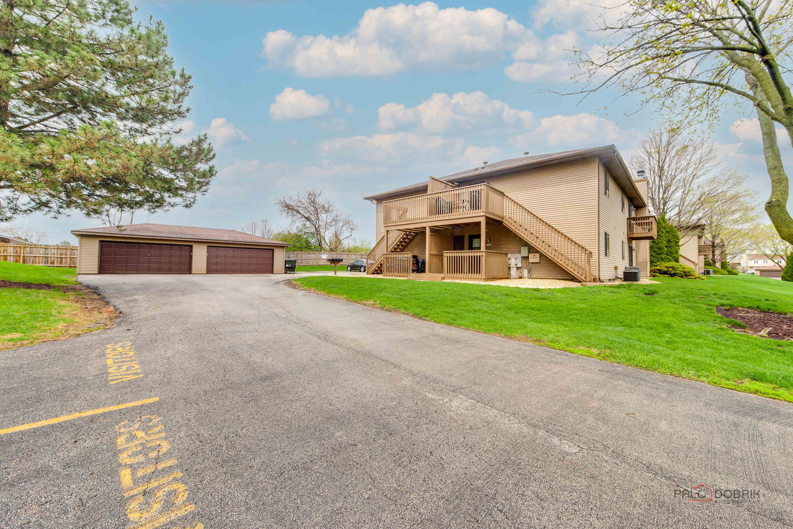 1115 Kane Street #1115, South Elgin, IL 60177