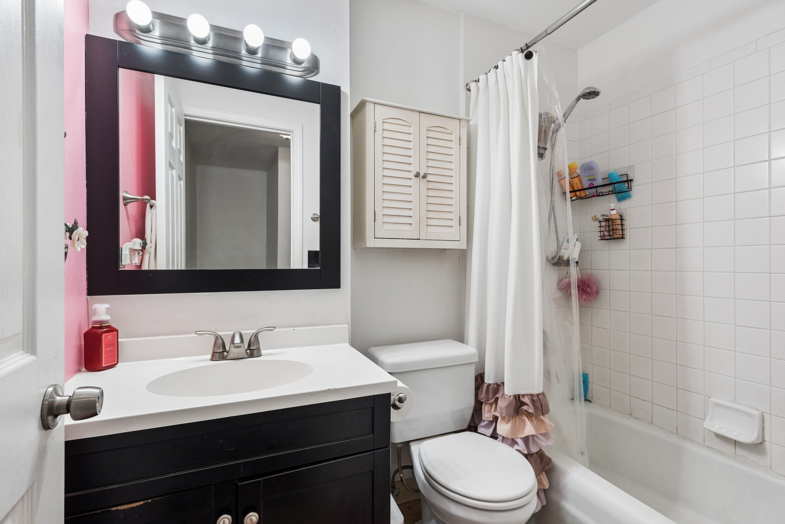 1171 Bunker Hill Court #D, Wheaton, IL 60189