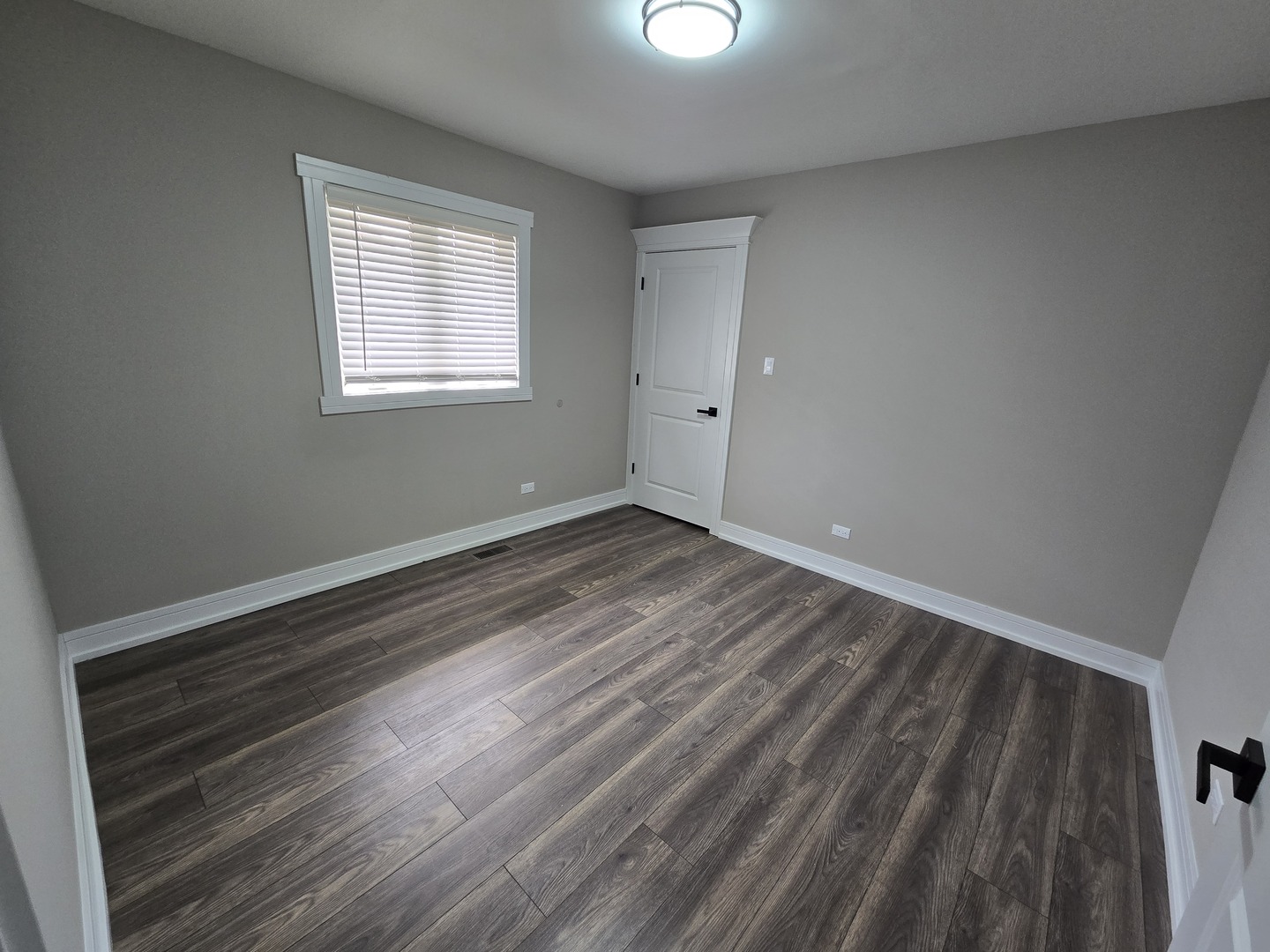 6024 Birmingham Street, Chicago Ridge, IL 60415