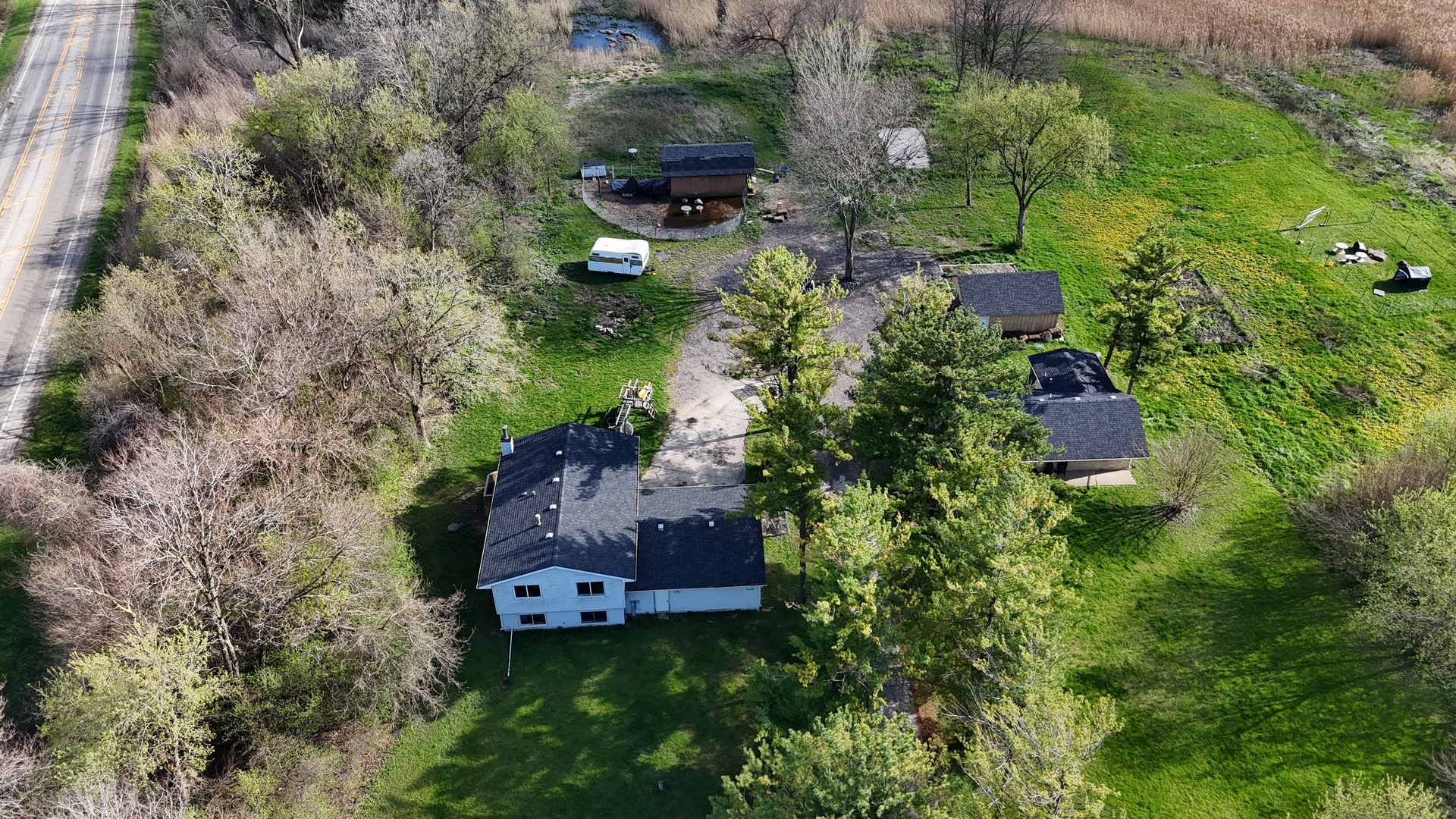 28903 W South Drive, Lakemoor, IL 60051