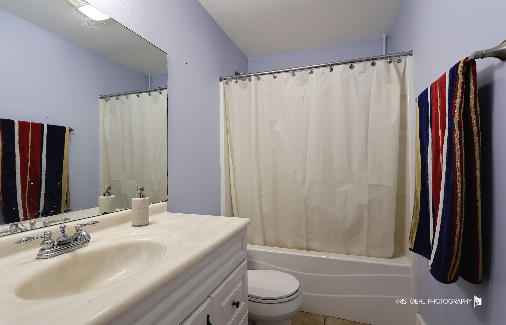 28903 W South Drive, Lakemoor, IL 60051