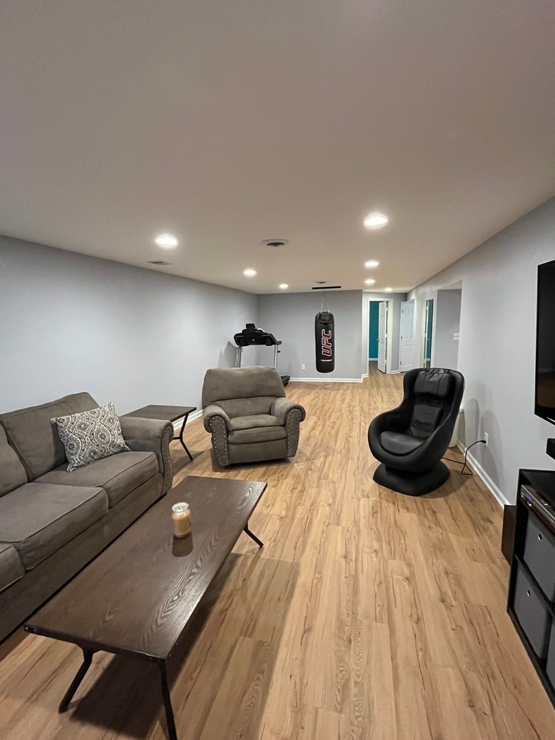 2096 Edge Rock Road, Rockton, IL 61072