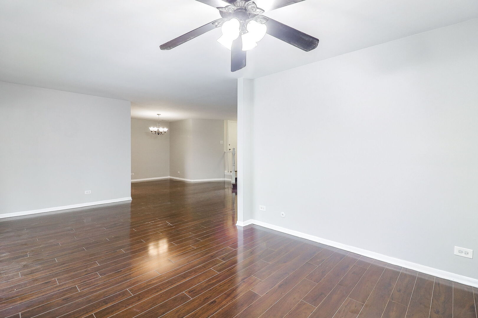 1782 Gloucester Court #B, Wheaton, IL 60189