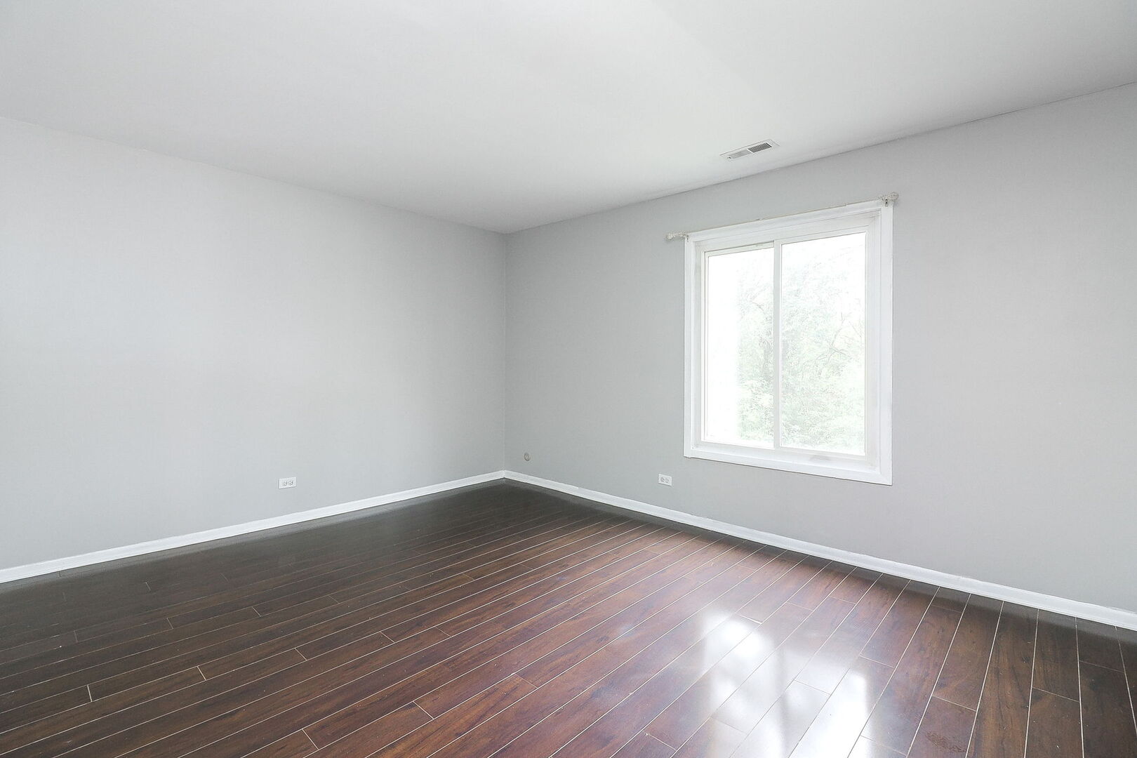 1782 Gloucester Court #B, Wheaton, IL 60189