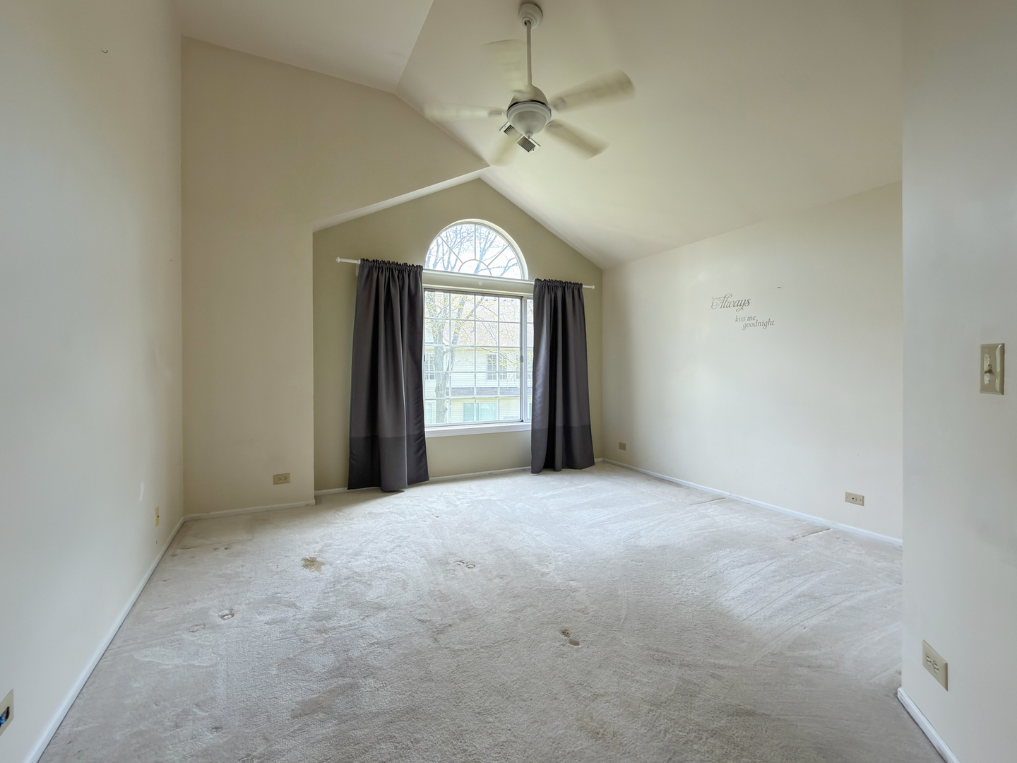 30W015 Juniper Court #30W015, Warrenville, IL 60555