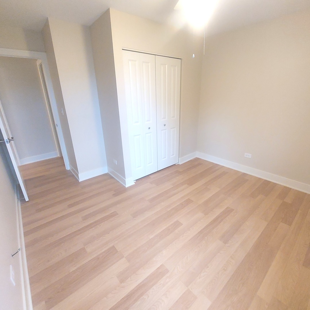 617 Yale Lane #617, Island Lake, IL 60042