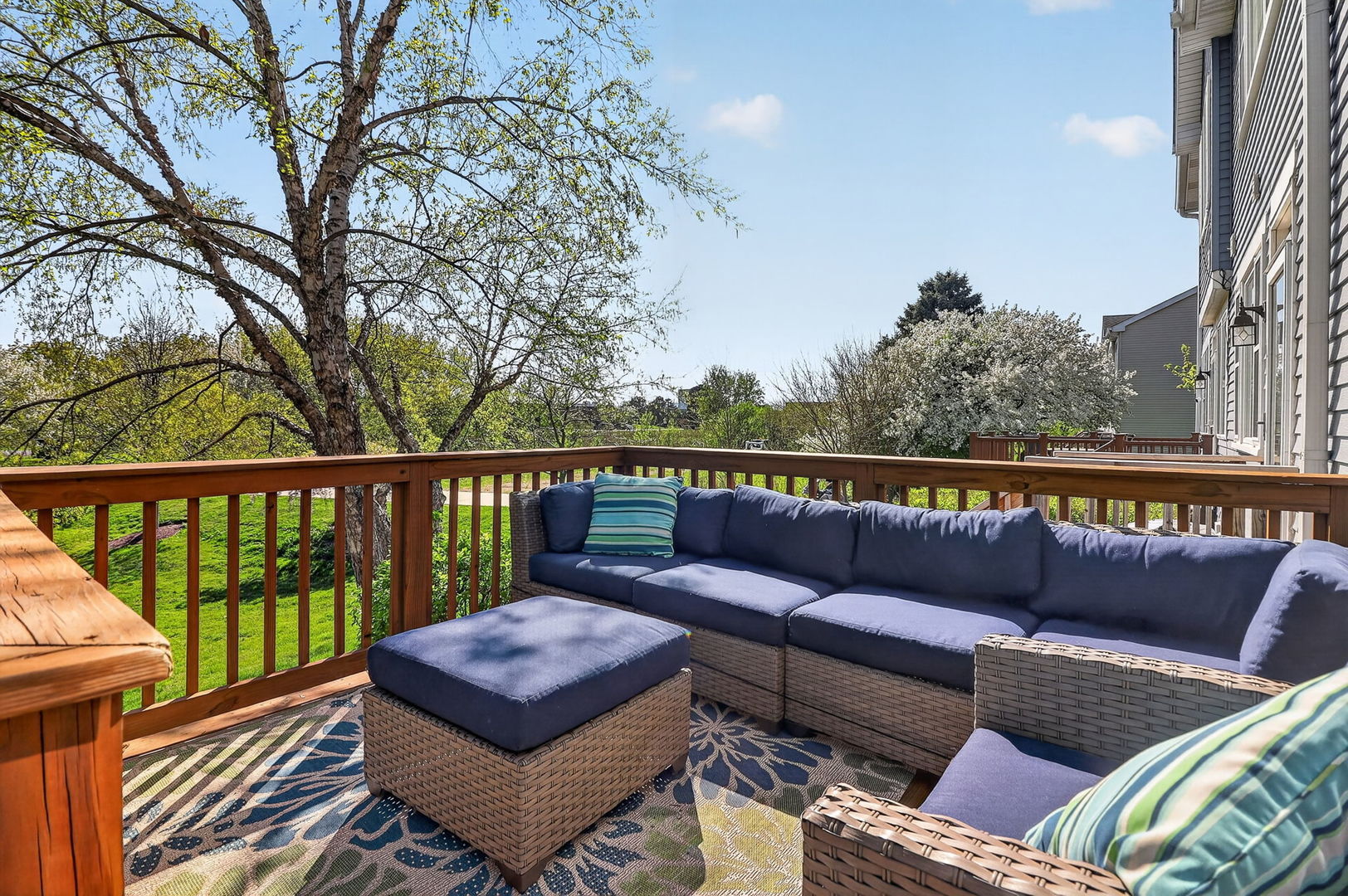 5459 Elizabeth Place, Rolling Meadows, IL 60008