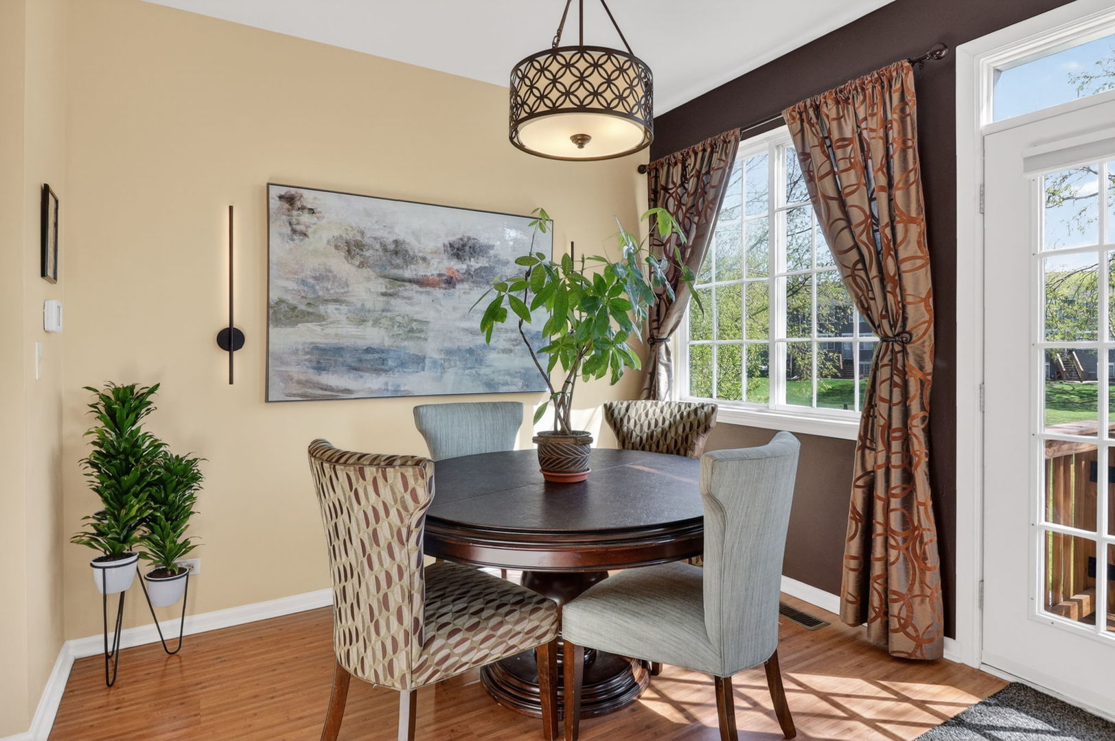 5459 Elizabeth Place, Rolling Meadows, IL 60008