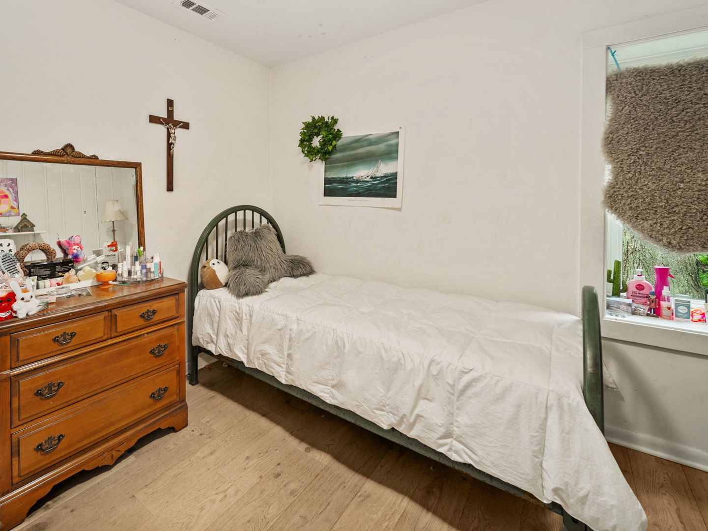 1S655 Taylor Road, Glen Ellyn, IL 60137