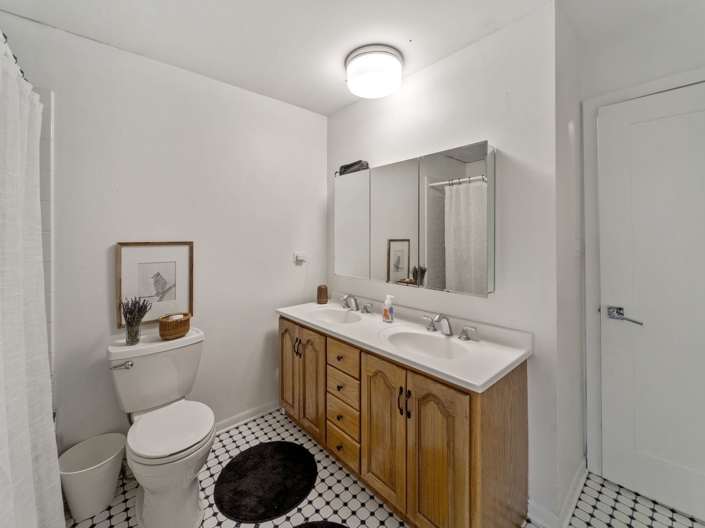 1S655 Taylor Road, Glen Ellyn, IL 60137