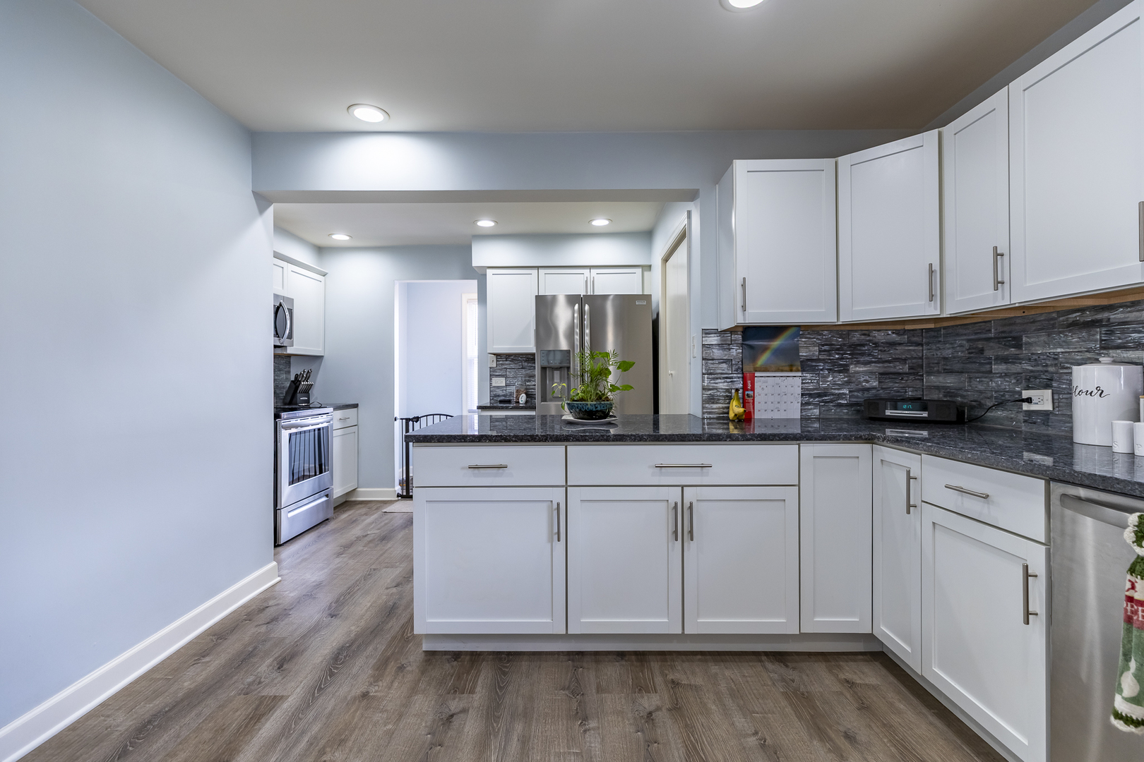 203 N Wolcott Street, Thornton, IL 60476