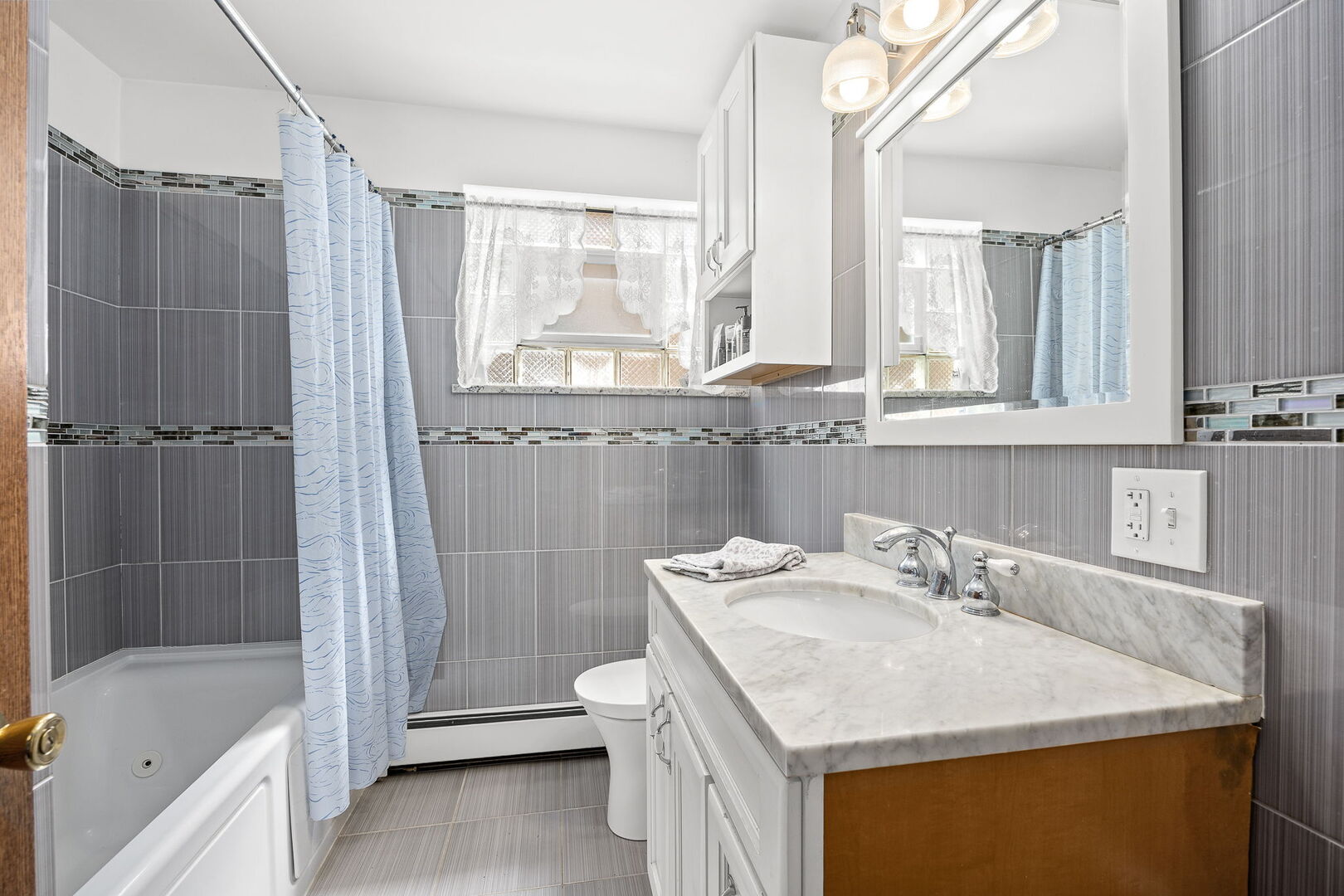 4508 S Avers Avenue, Chicago, IL 60632