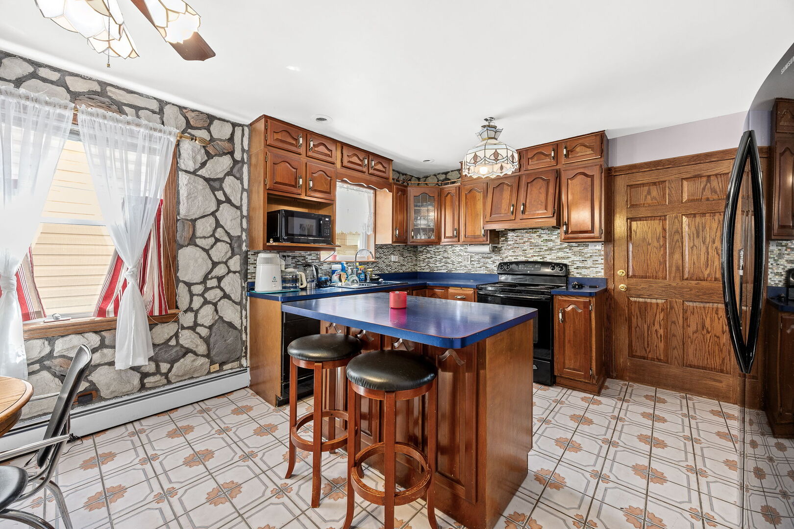 4508 S Avers Avenue, Chicago, IL 60632