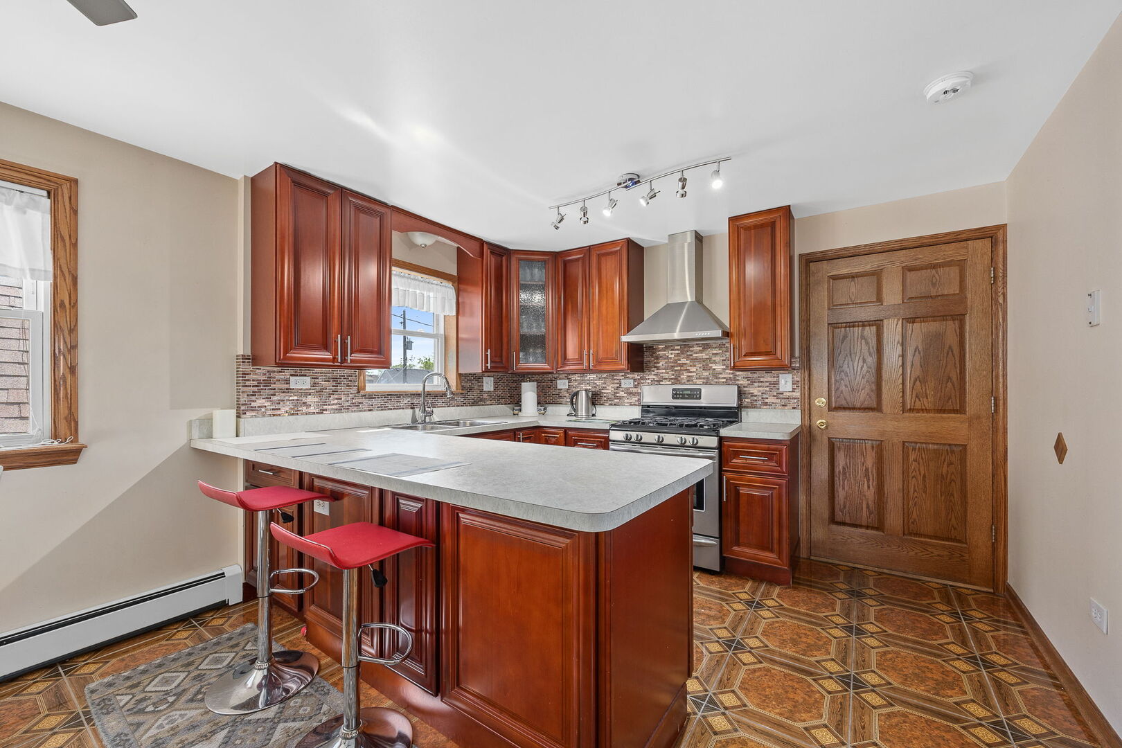 4508 S Avers Avenue, Chicago, IL 60632