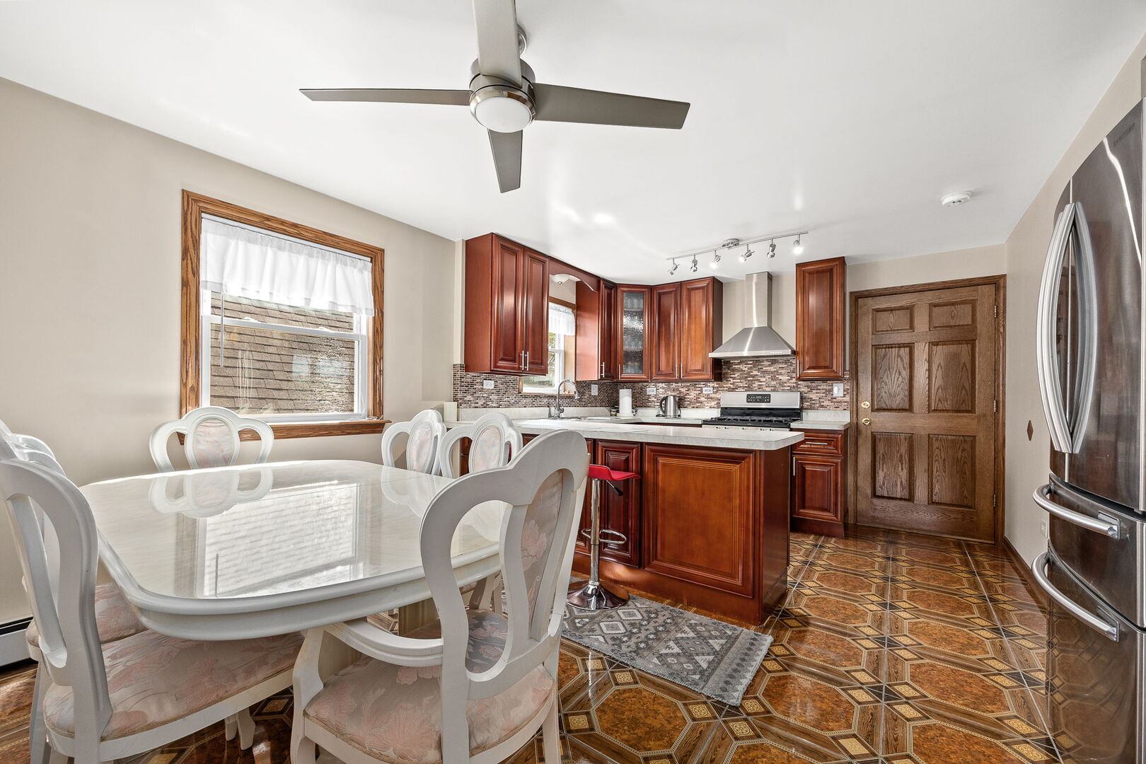 4508 S Avers Avenue, Chicago, IL 60632