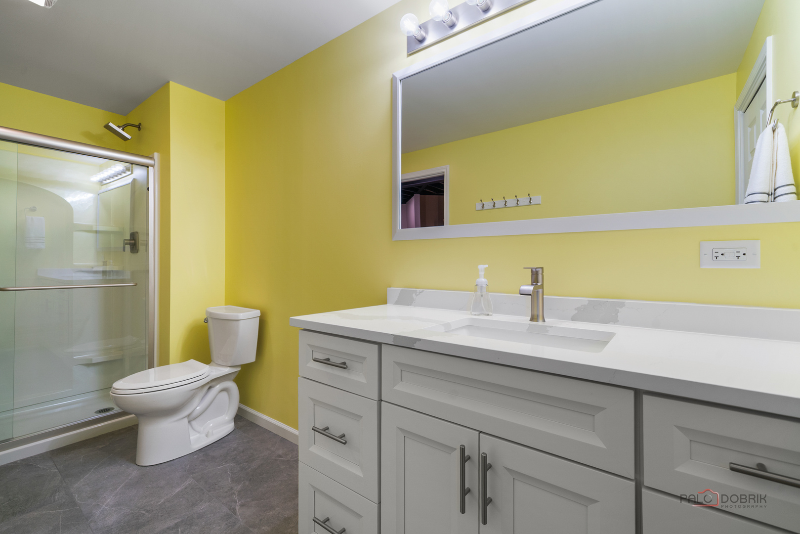 698 Blazing Star Court, Lake Villa, IL 60046