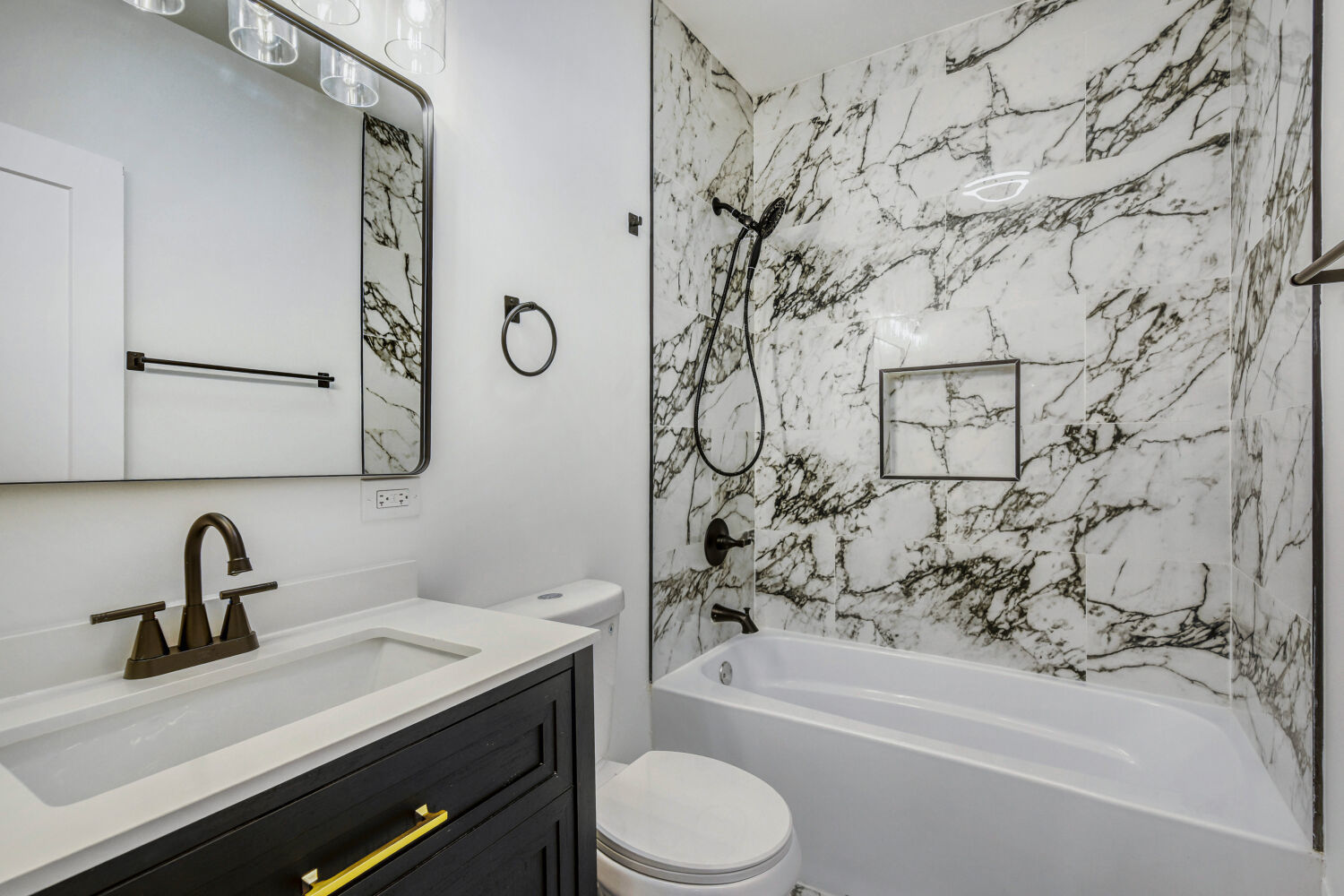 9232 S Aberdeen Street, Chicago, IL 60620