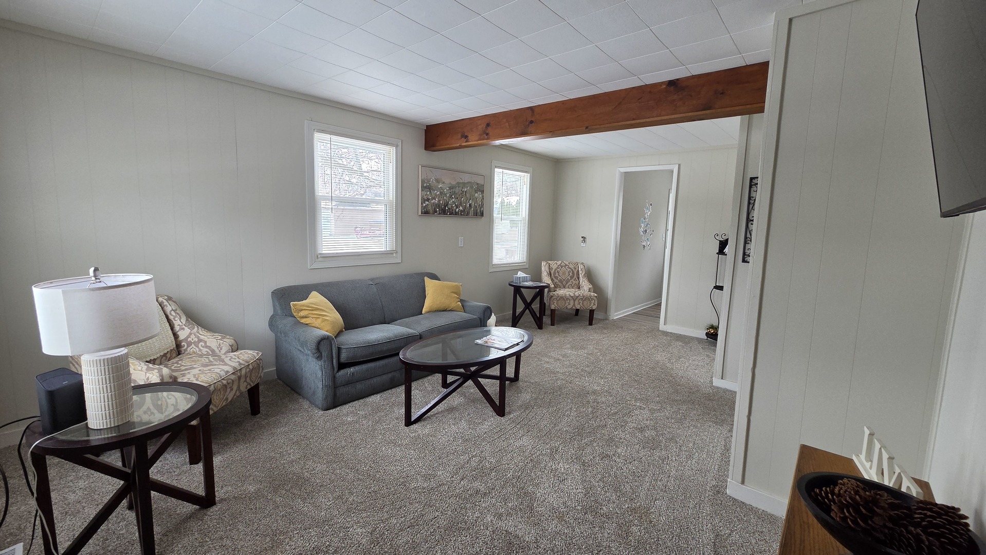 542 Whitney Avenue, Winthrop Harbor, IL 60096