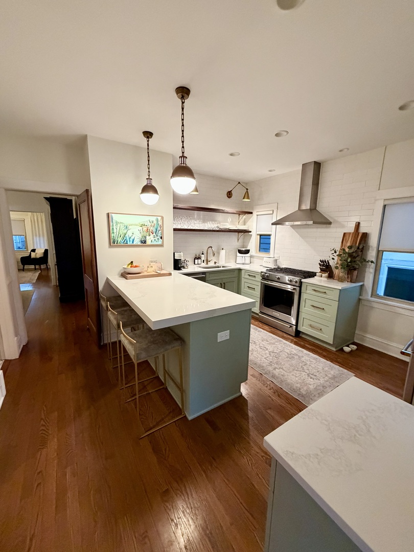 7717 Adams Street, Forest Park, IL 60130