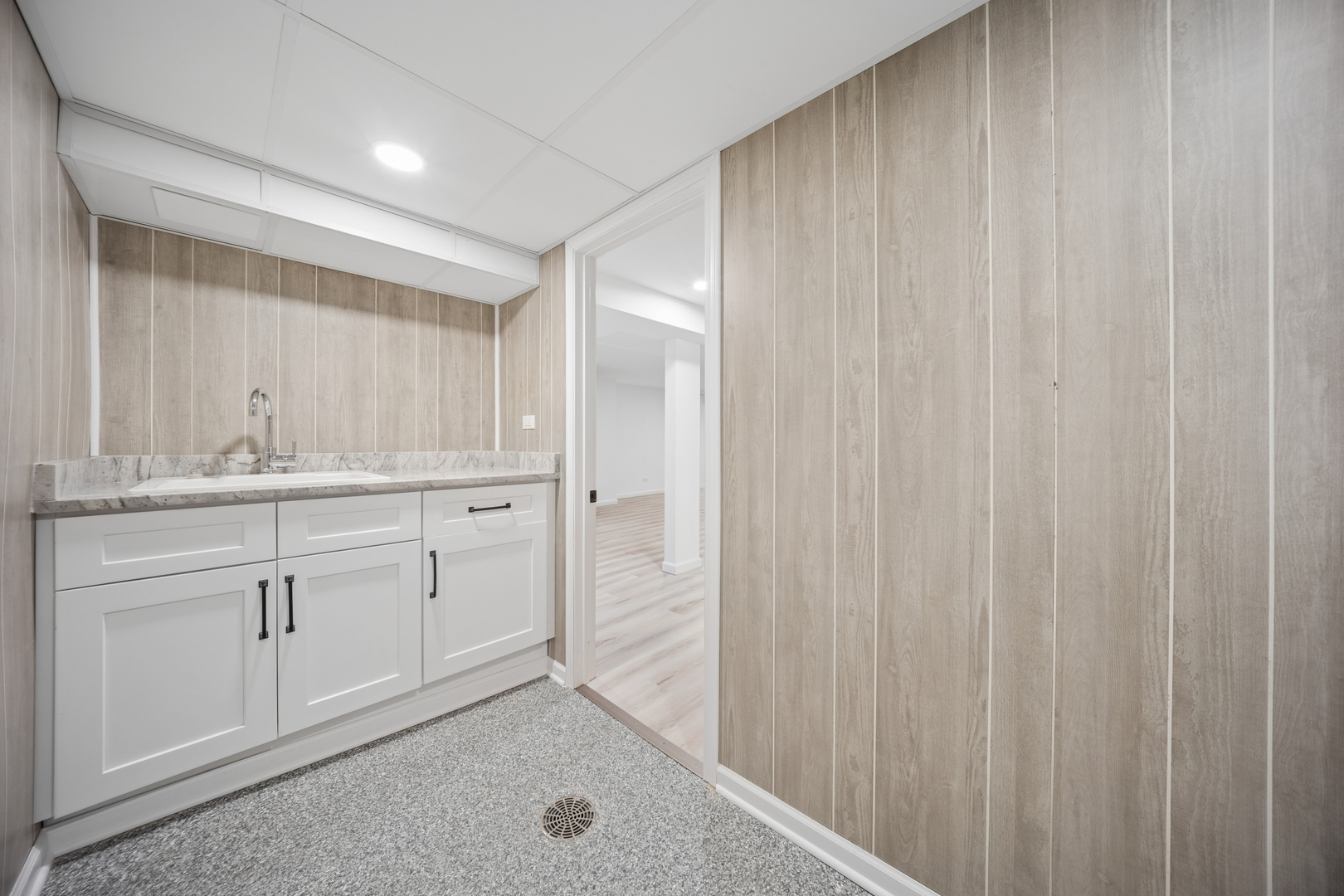 8229 W Giddings Street, Norridge, IL 60706