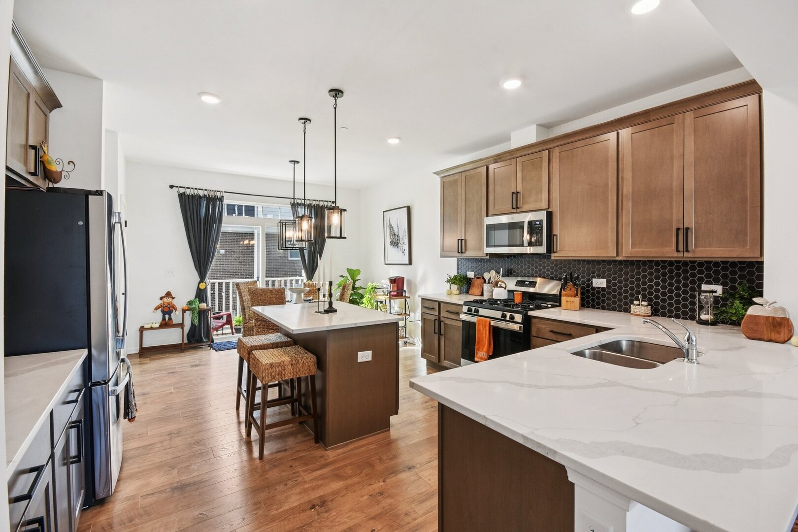 9245 Harlowe Lane, Orland Park, IL 60462