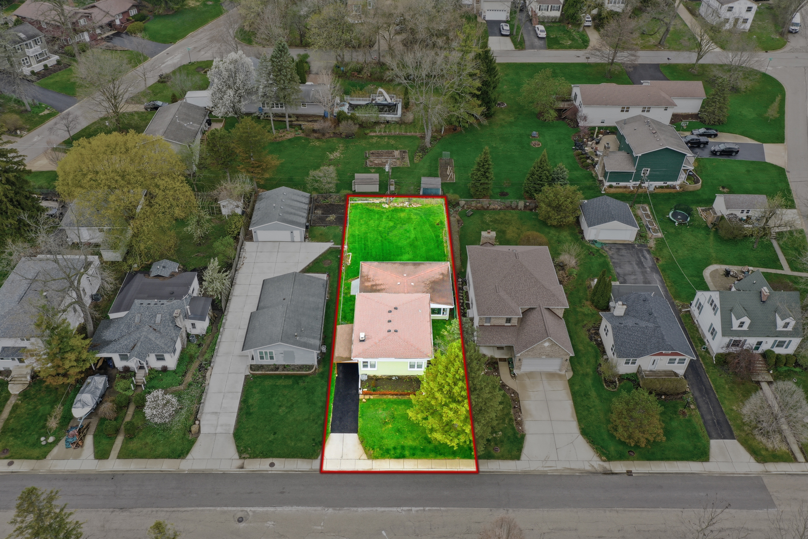 1426 N Harrison Street, Algonquin, IL 60102