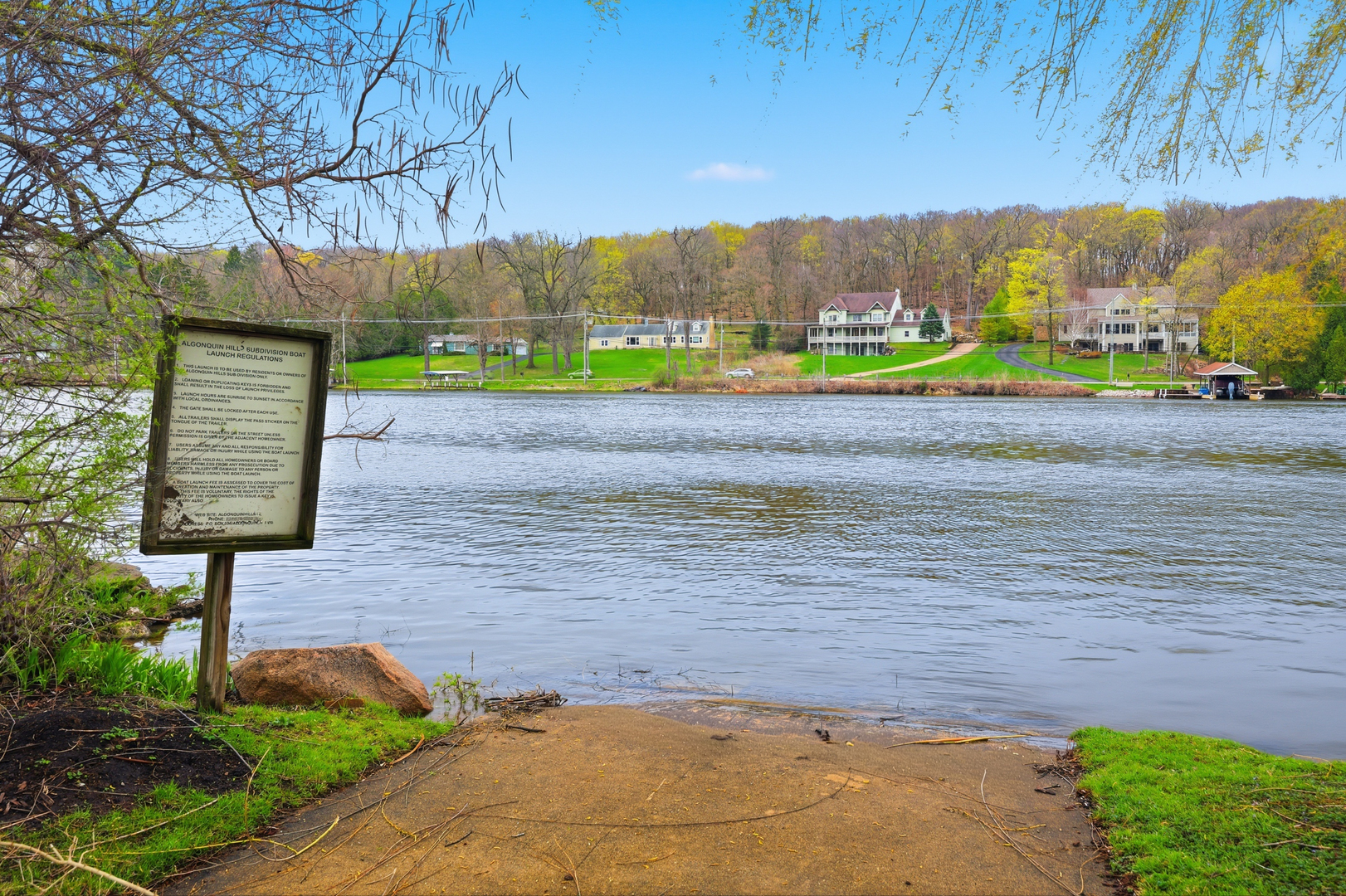 1426 N Harrison Street, Algonquin, IL 60102