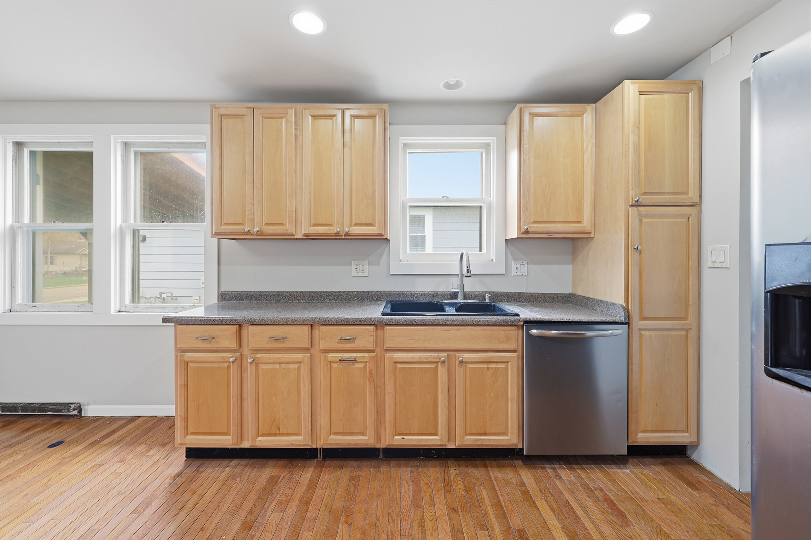 1426 N Harrison Street, Algonquin, IL 60102