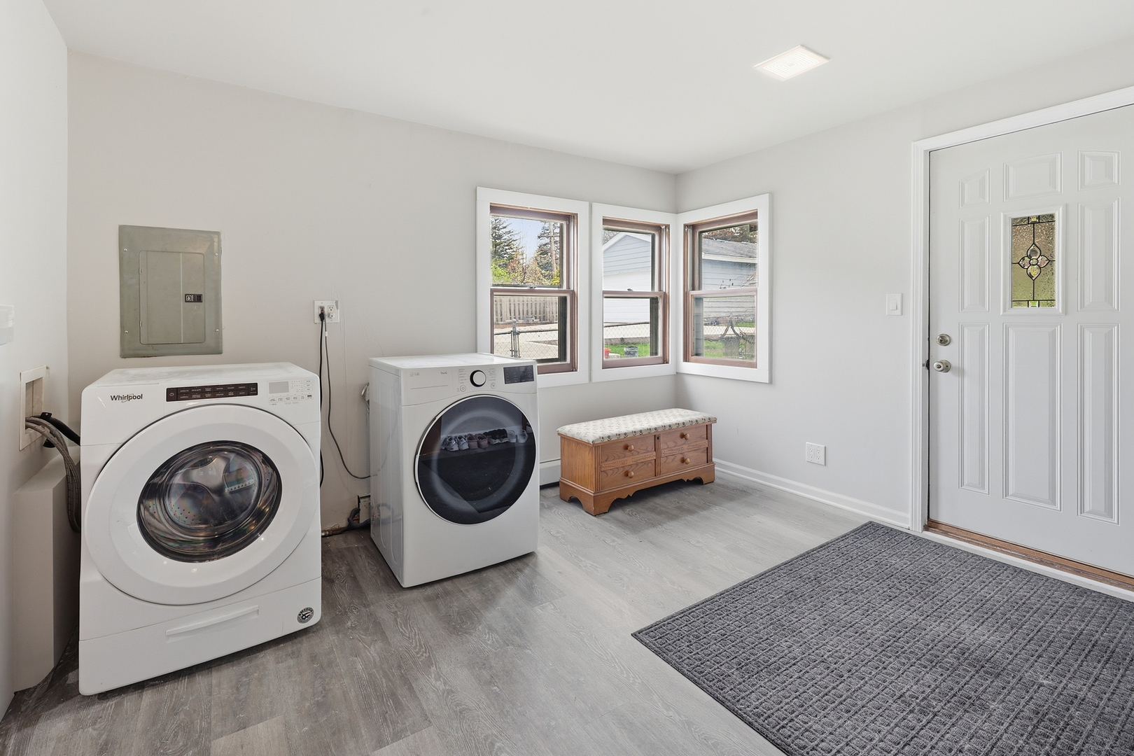 1426 N Harrison Street, Algonquin, IL 60102