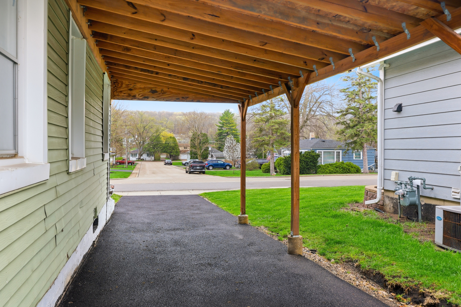 1426 N Harrison Street, Algonquin, IL 60102