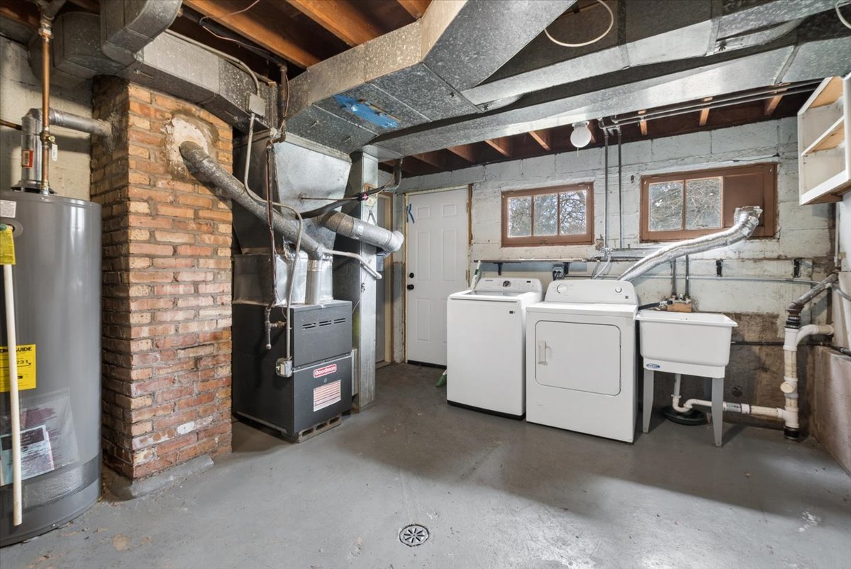 17917 Ashland Avenue, Homewood, IL 60430