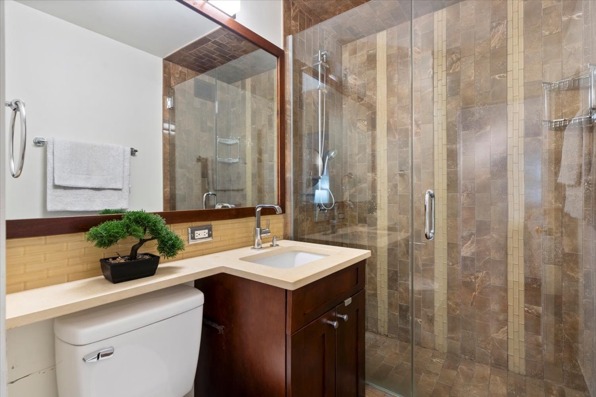 1445 N State Parkway #2605, Chicago, IL 60610