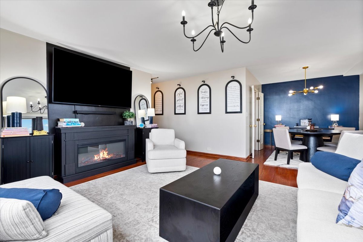 1445 N State Parkway #2605, Chicago, IL 60610