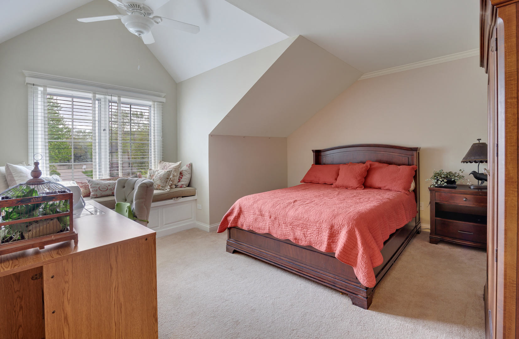 1789 Rizzi Lane, Bartlett, IL 60103