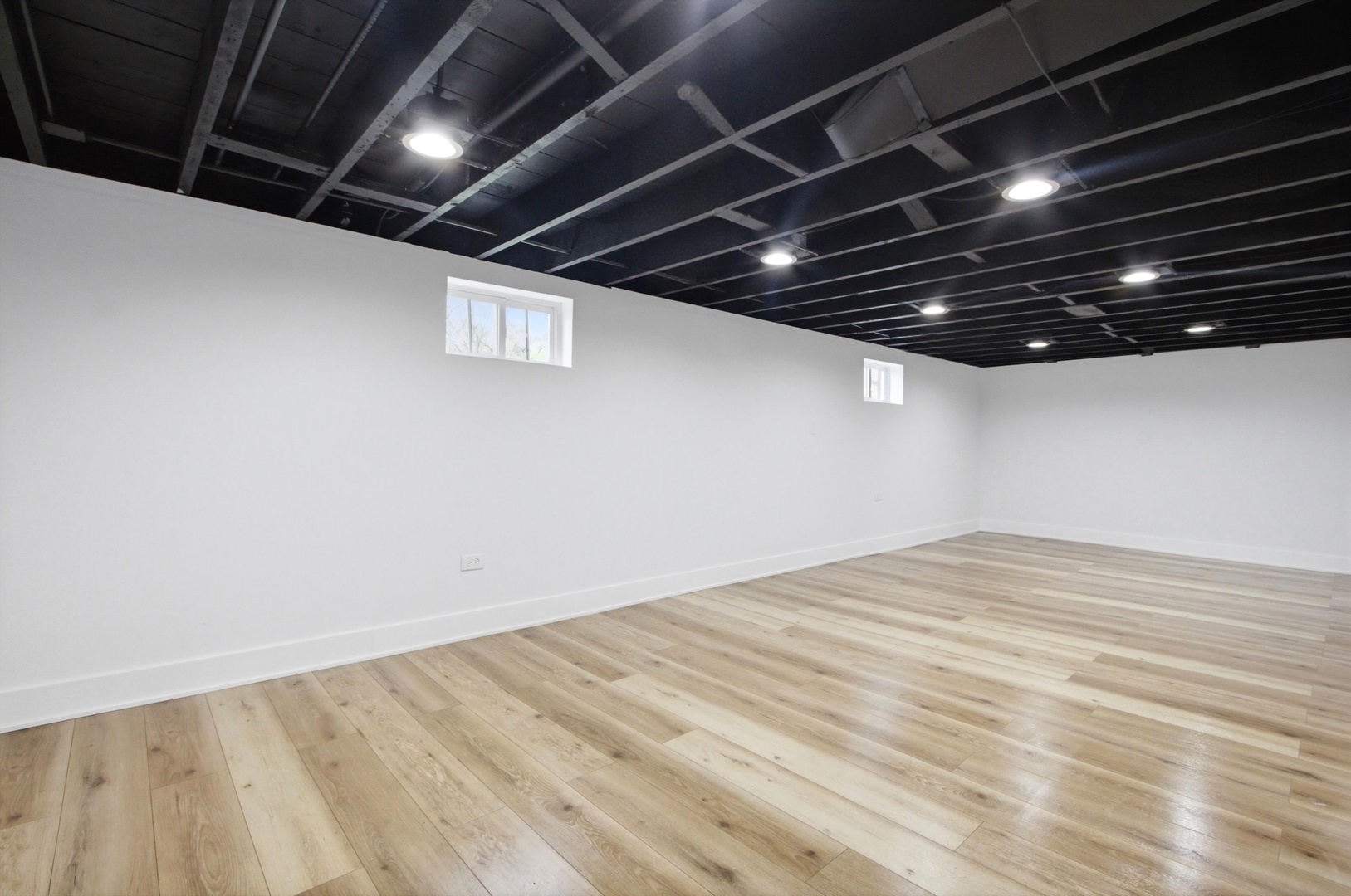 2000 Maple Avenue, Downers Grove, IL 60515