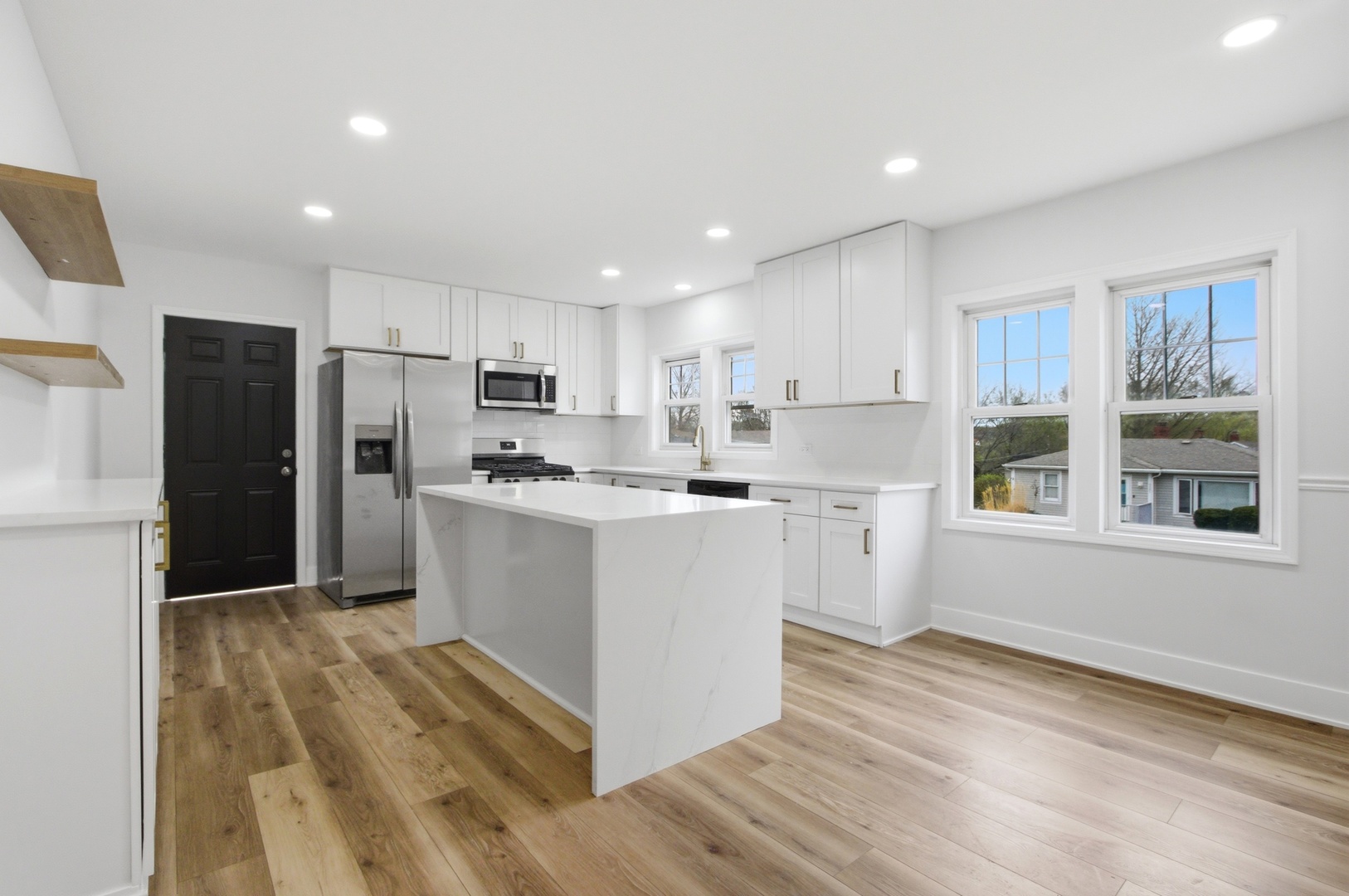 2000 Maple Avenue, Downers Grove, IL 60515