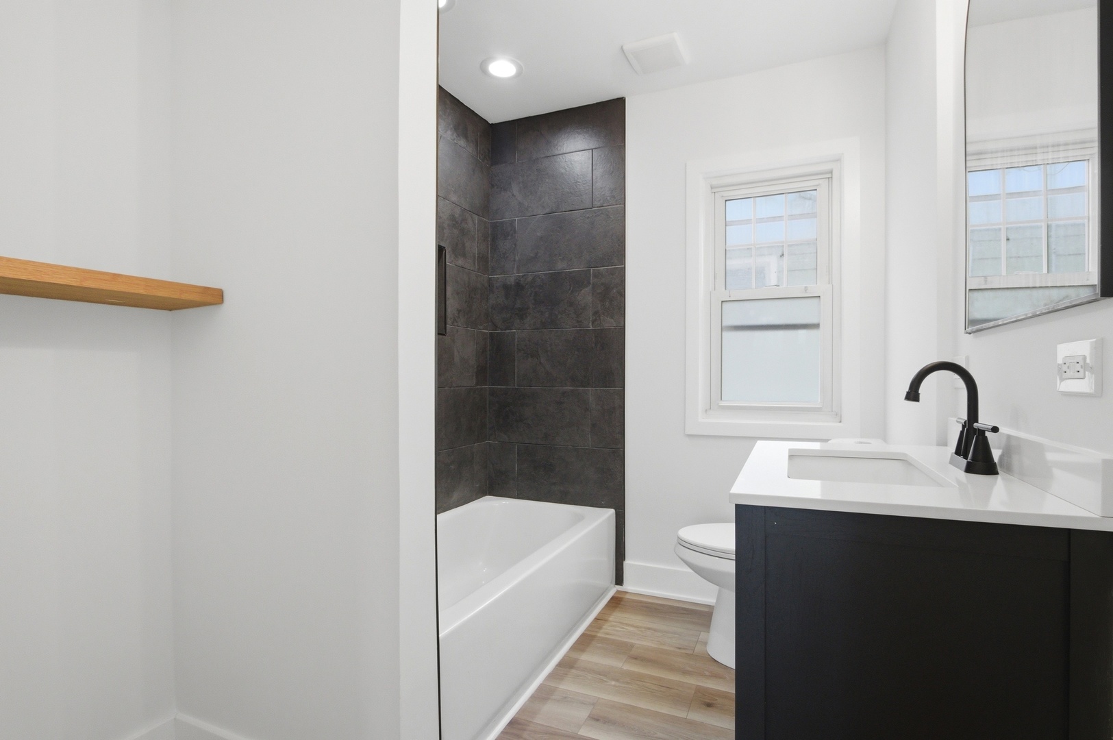 2000 Maple Avenue, Downers Grove, IL 60515