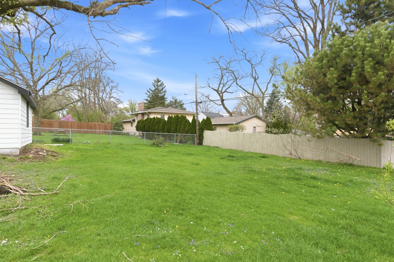 2000 Maple Avenue, Downers Grove, IL 60515