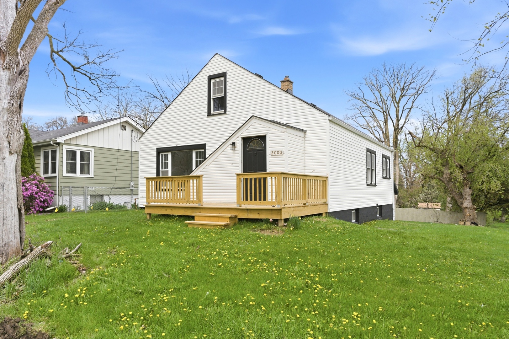 2000 Maple Avenue, Downers Grove, IL 60515