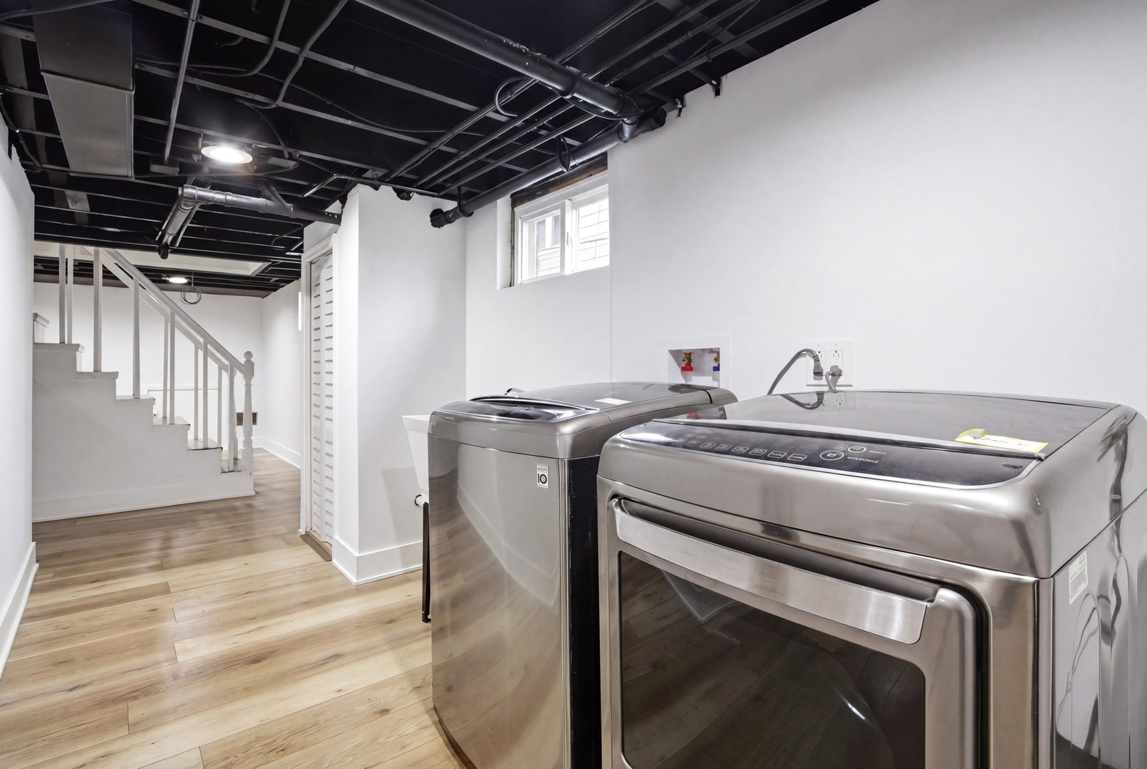 2000 Maple Avenue, Downers Grove, IL 60515