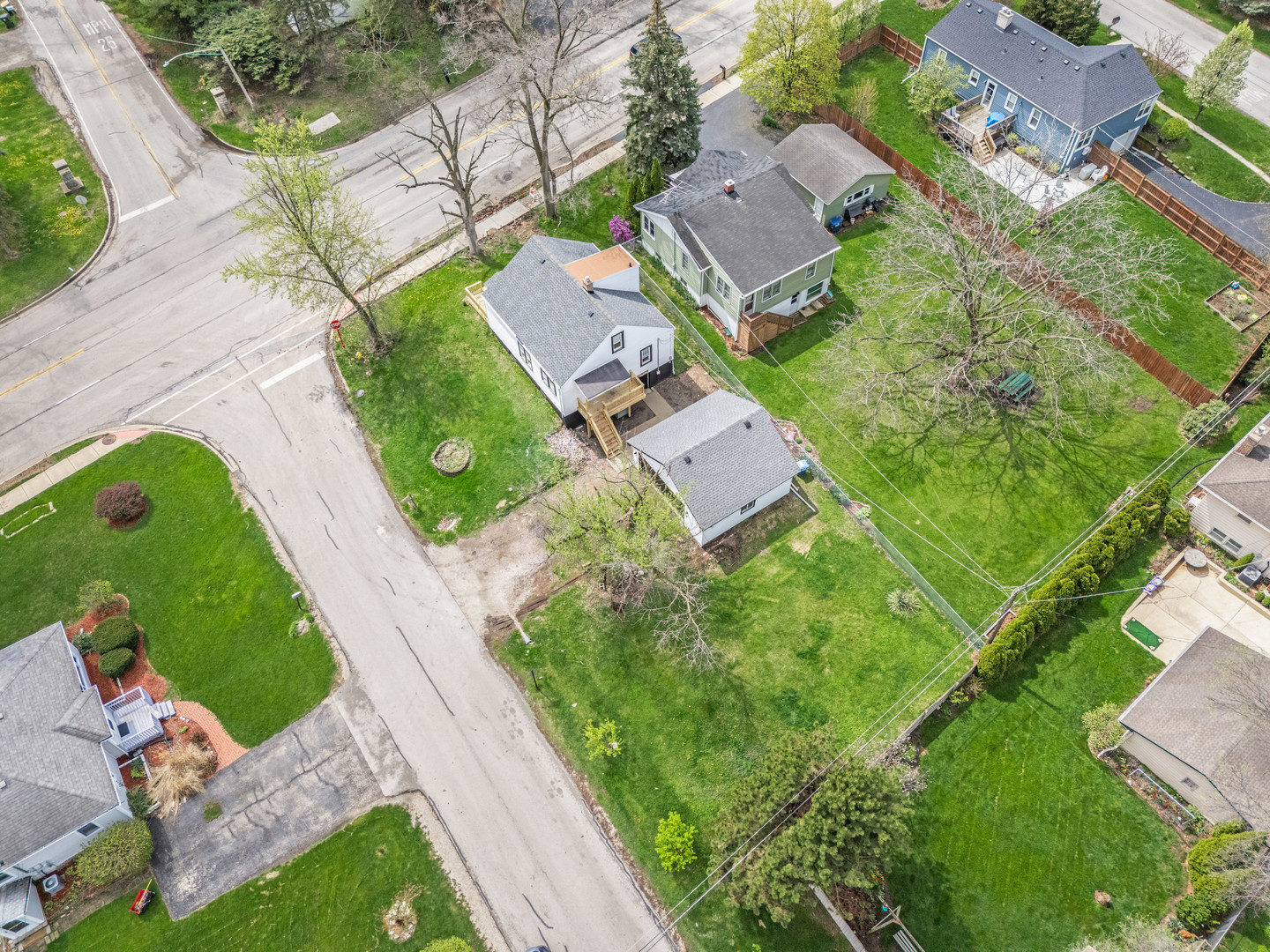 2000 Maple Avenue, Downers Grove, IL 60515