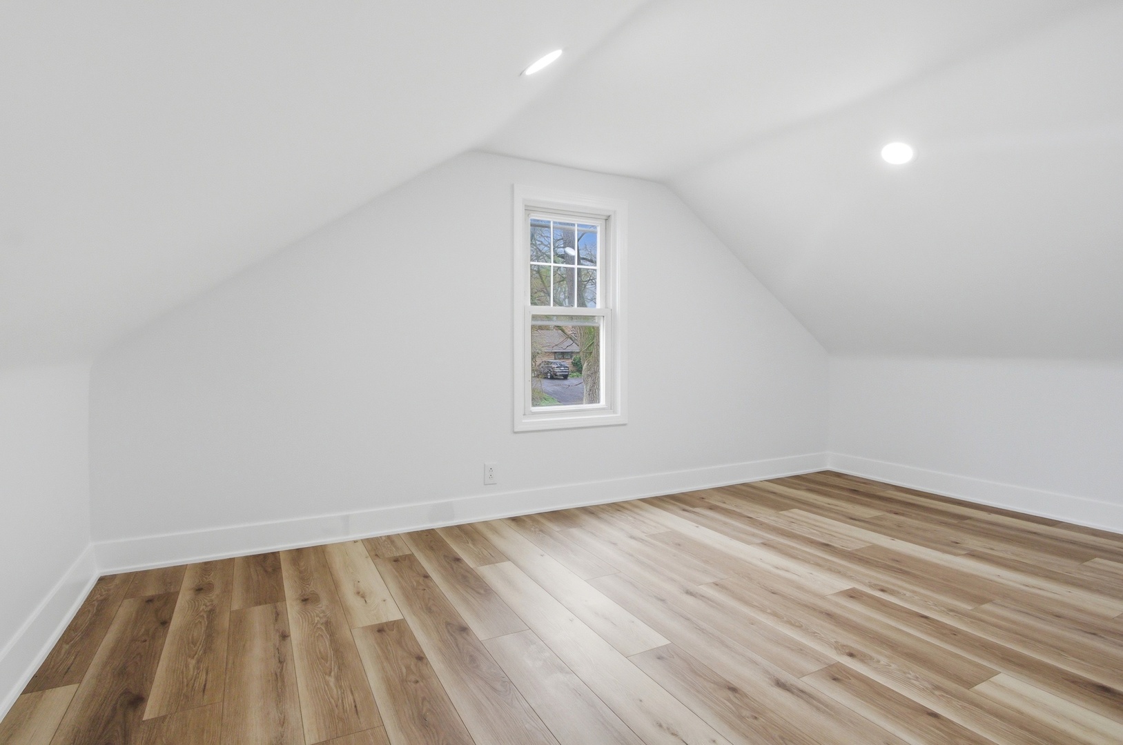 2000 Maple Avenue, Downers Grove, IL 60515