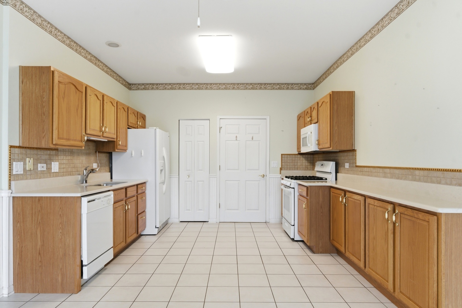 21520 Victory Lake Way #21520, Crest Hill, IL 60403