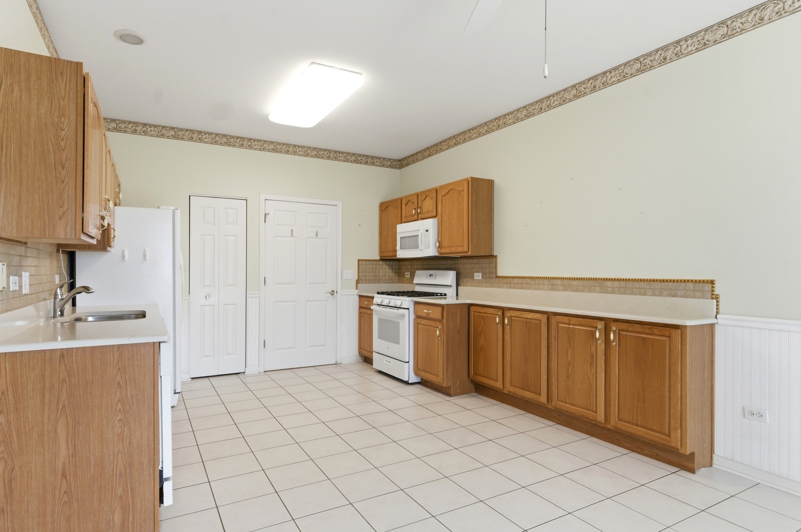 21520 Victory Lake Way #21520, Crest Hill, IL 60403